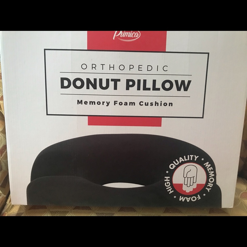 Orthopedic memory foam donut pillow